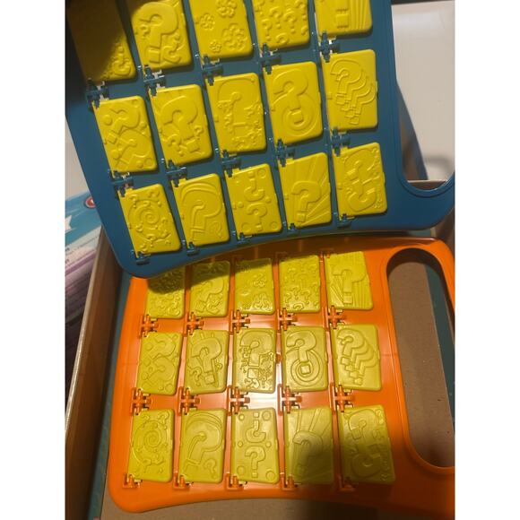 Guess Who game Finding Dory - Picture 2 of 4